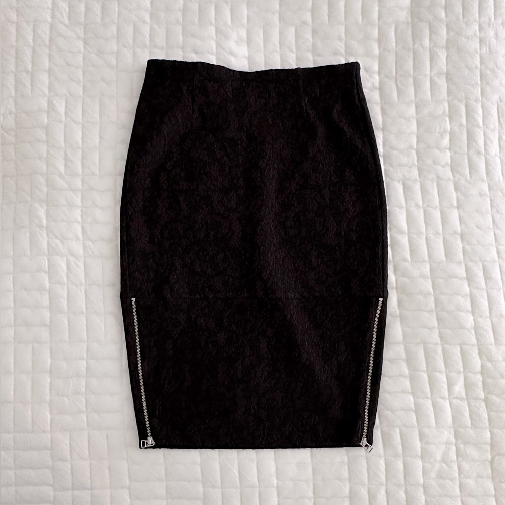 Wilfred Pencil Skirt